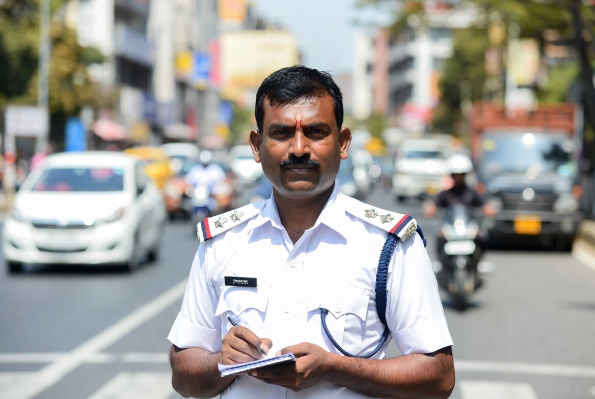 Speak with Traffic Cop